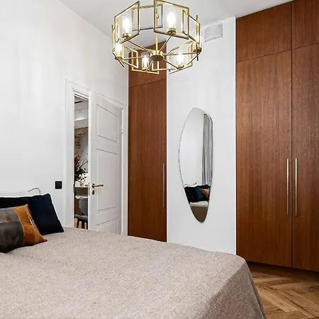 Apartamento Luxury Living In The Heart Of In 3 *