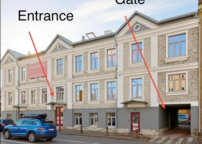 Luxury Living In The Heart Of In 3 公寓