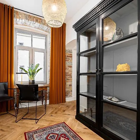 Luxury Living In The Heart Of In 3